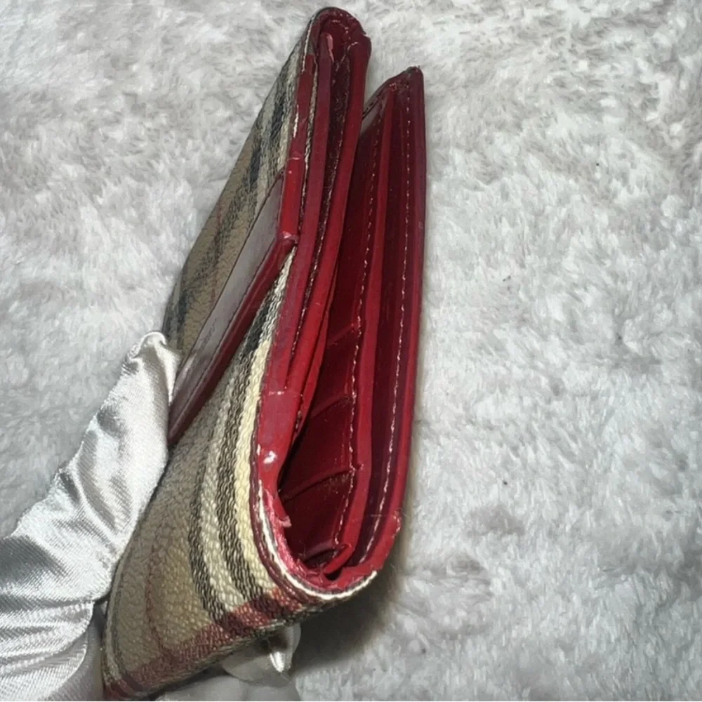 Burberry Compact Wallet - Picture 5 of 6